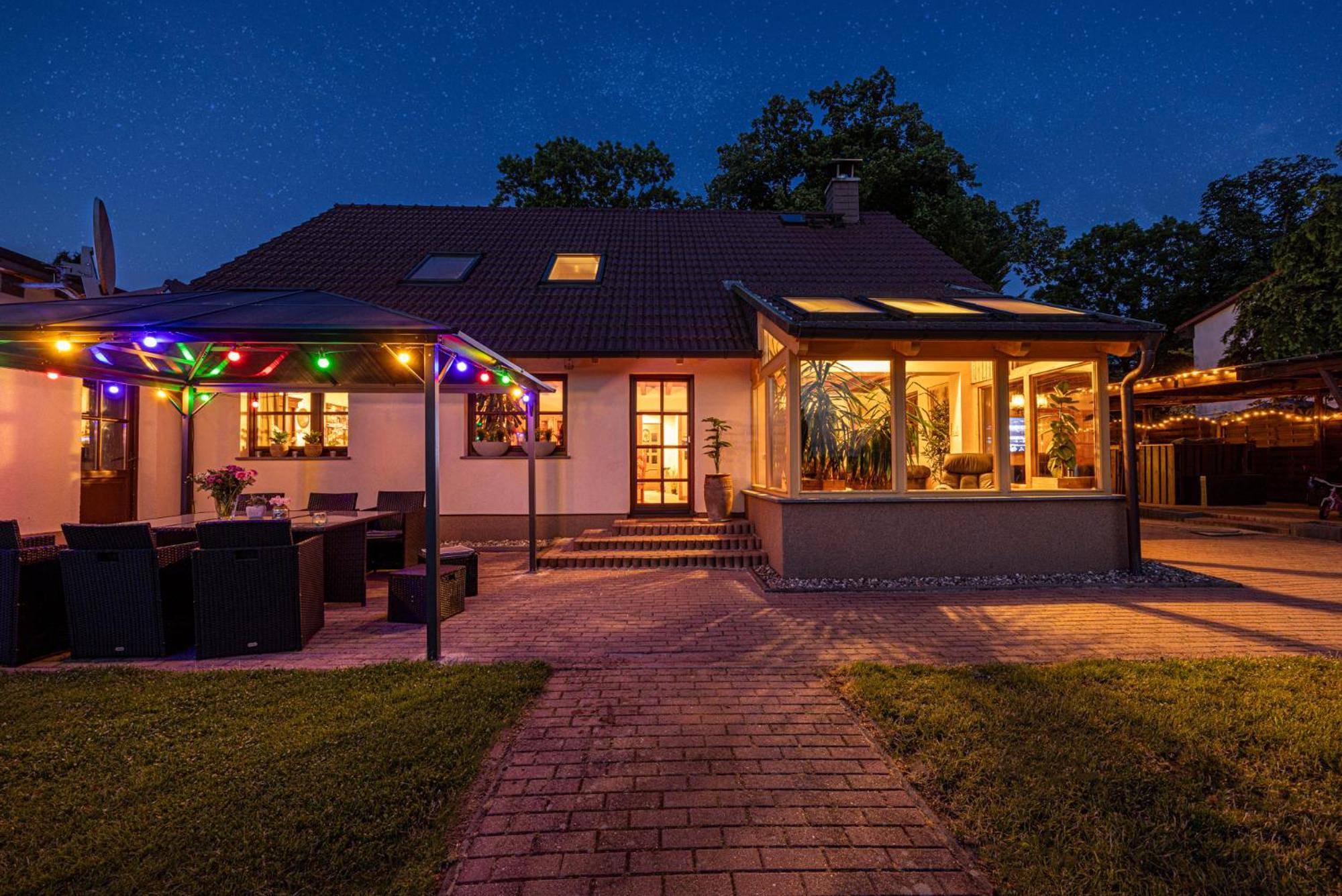 Wellnessparadies Mit Sauna Und Whirlpool 克拉科夫西 外观 照片