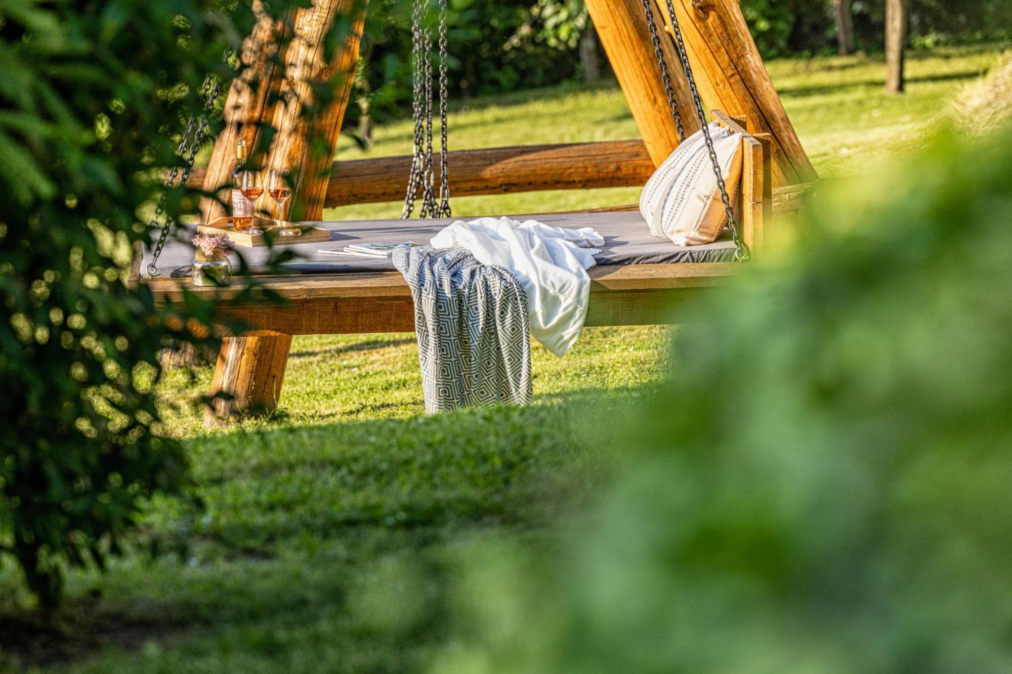 Wellnessparadies Mit Sauna Und Whirlpool 克拉科夫西 外观 照片